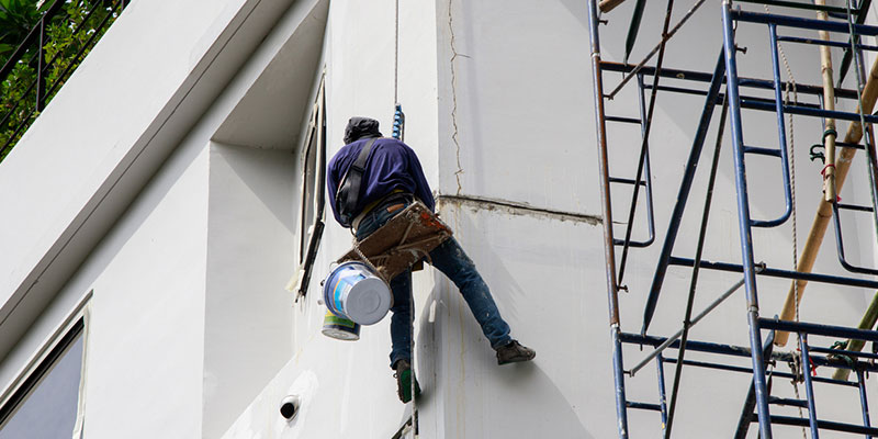How to Decide Which Commercial Painting Color is Best for You